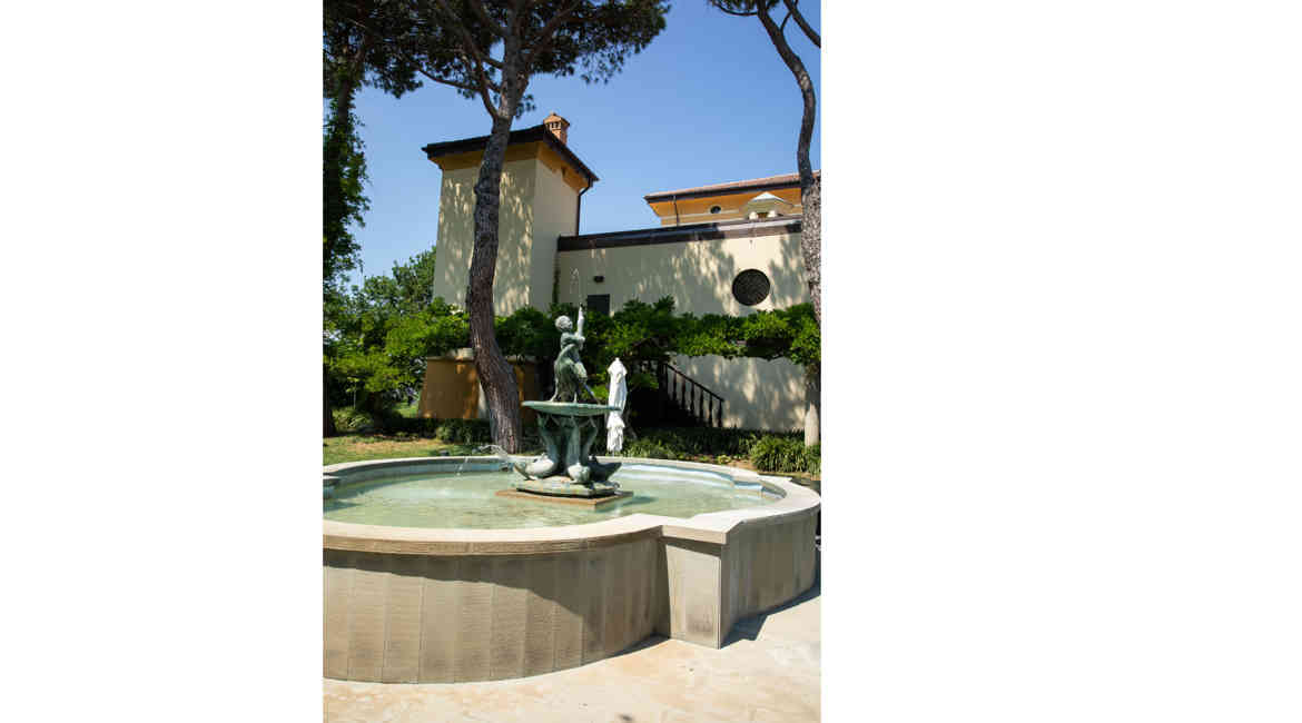 Castel San Pietro Terme Fontana