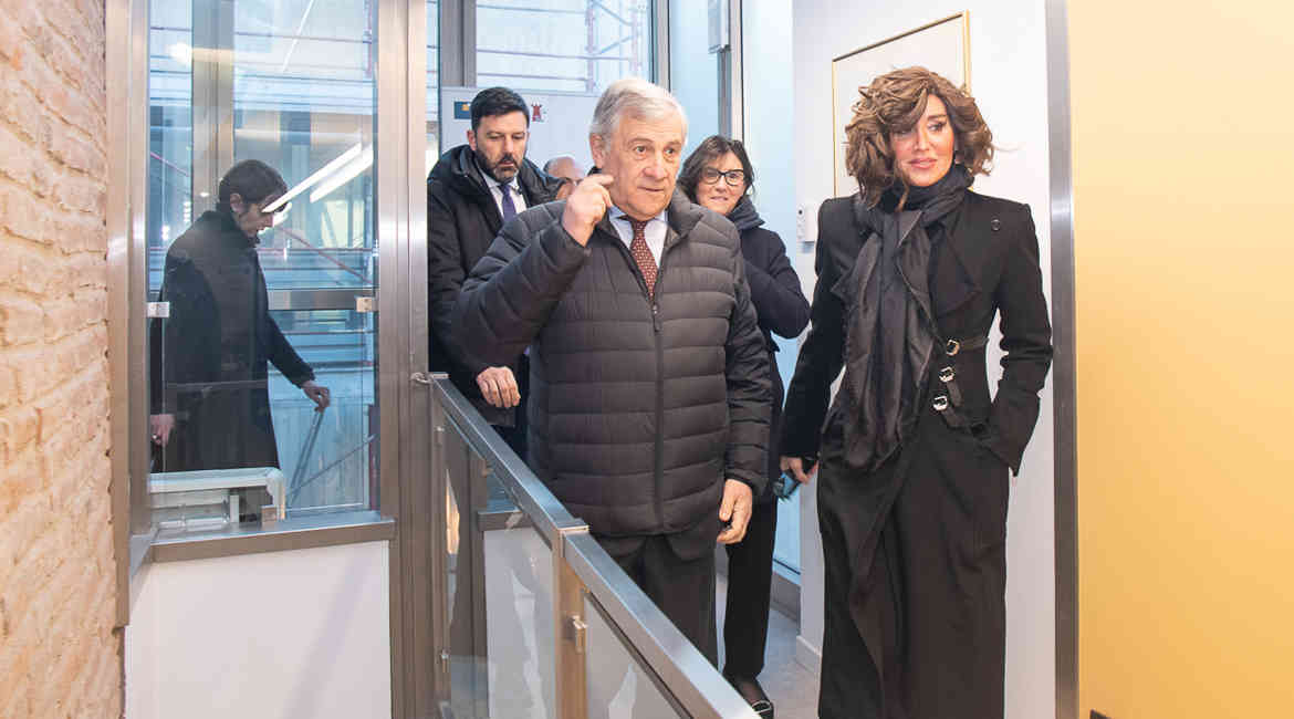 Img BCC20240113 Ministri Tajani Bernini Visita BCC Romagna Occidentale Castel Bolognese 13 Gennaio 2024 DAM7082