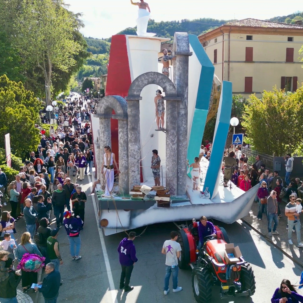 Img BCC26001 Carri Allegorici Casola Valsenio 2